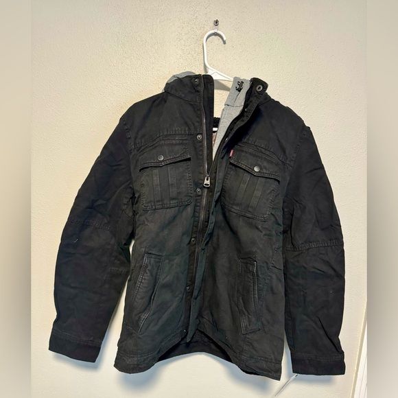 Men’s Levi’s Washed Cotton Sherpa Lined Hooded Trucker Jacket. Black. NWT - Picture 1 of 9